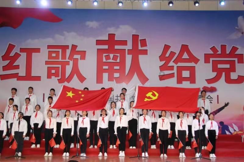 晏家坪街道召开2023年度党组织书记抓基层党建和人才工作述职评议考核大会
